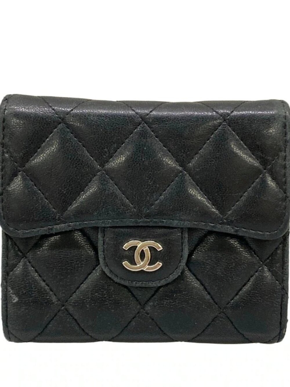 CHANEL Matelasse Black Lambskin Trifold Wallet